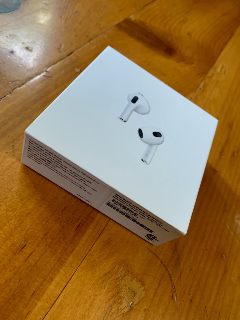 AirPods 3rd generation with Lightning case, new! - photo 2