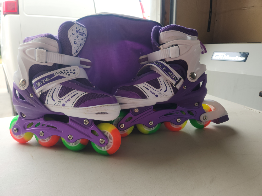 Kids' adjustable inline skats size 1-4