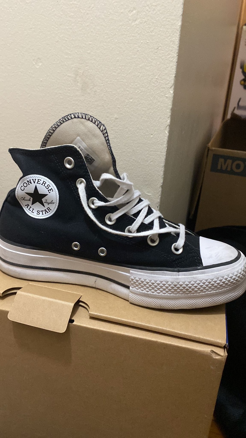 Converse All Star Platform High Tops with box