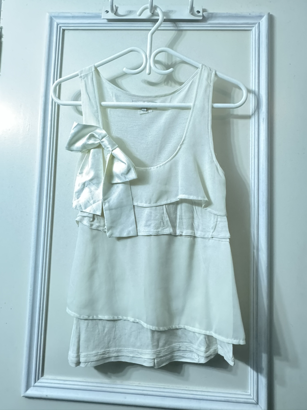 Costa Blanca - White Pleated Tank Top with Bow (Size XS) thumbnail