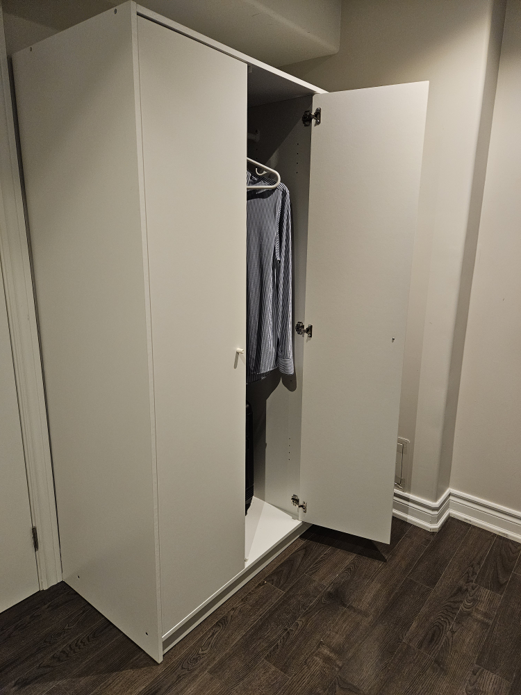 Ikea White Wardrobe 3 doors. - photo 4