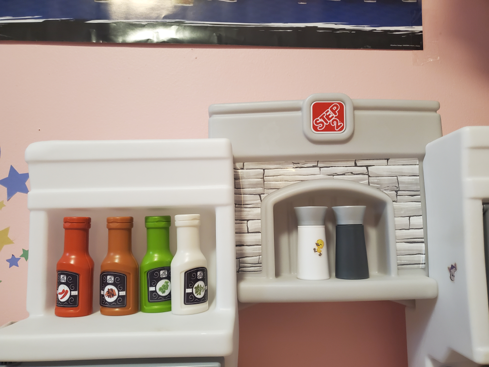 Step2 Play Kitchen with Accessories - photo 3
