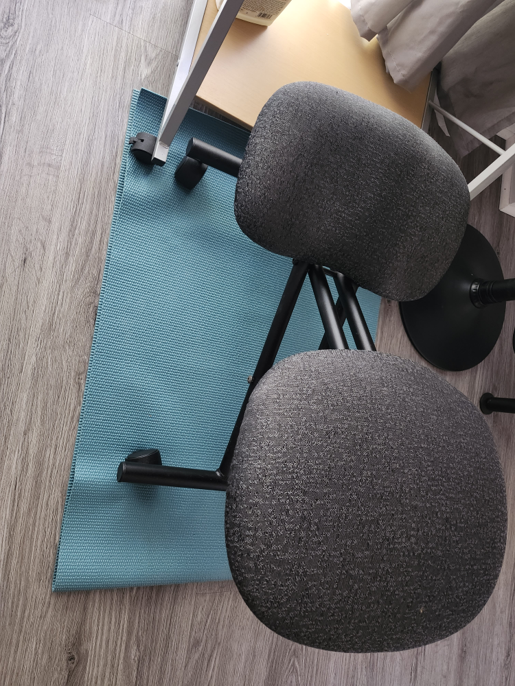 Kneeling Chair