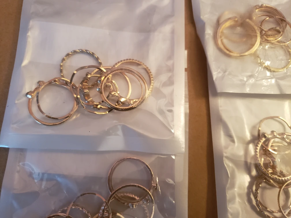 💍Stacking Gold Ring Set image indicator(5)
