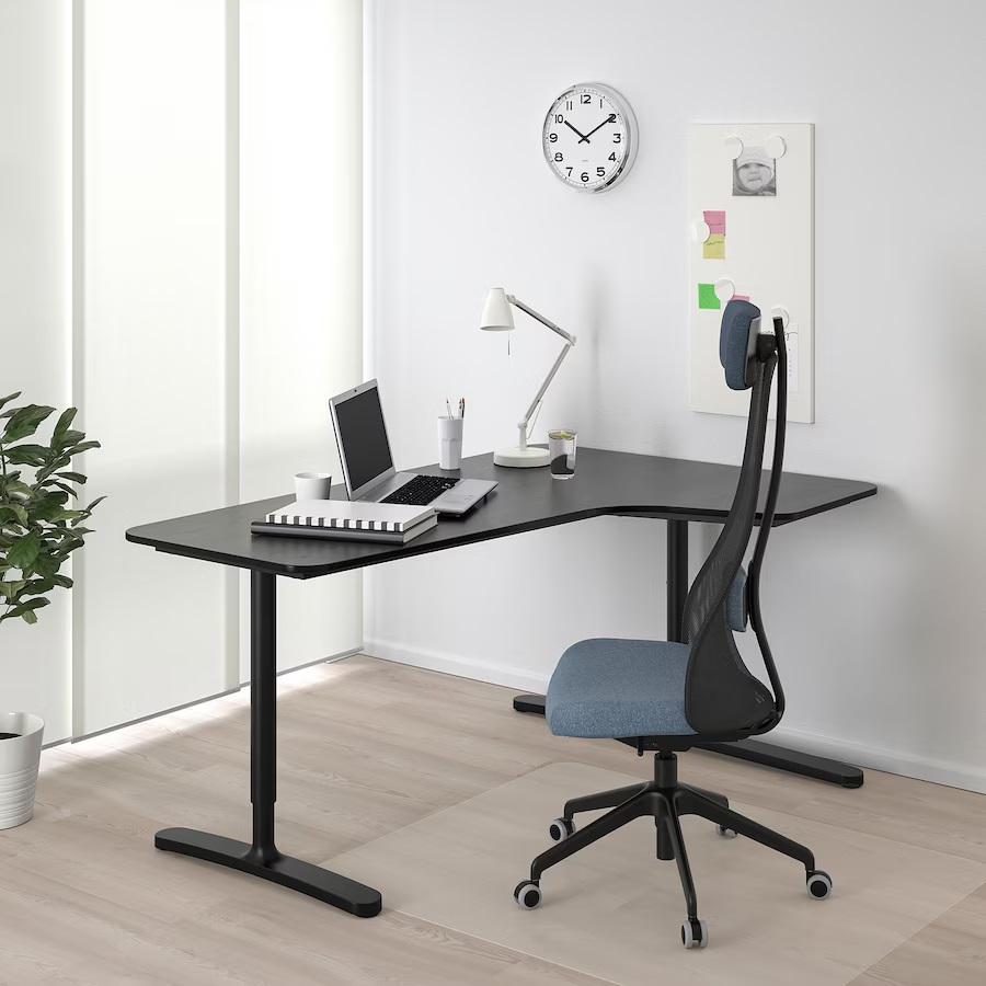 IKEA Bekant Table - photo 2