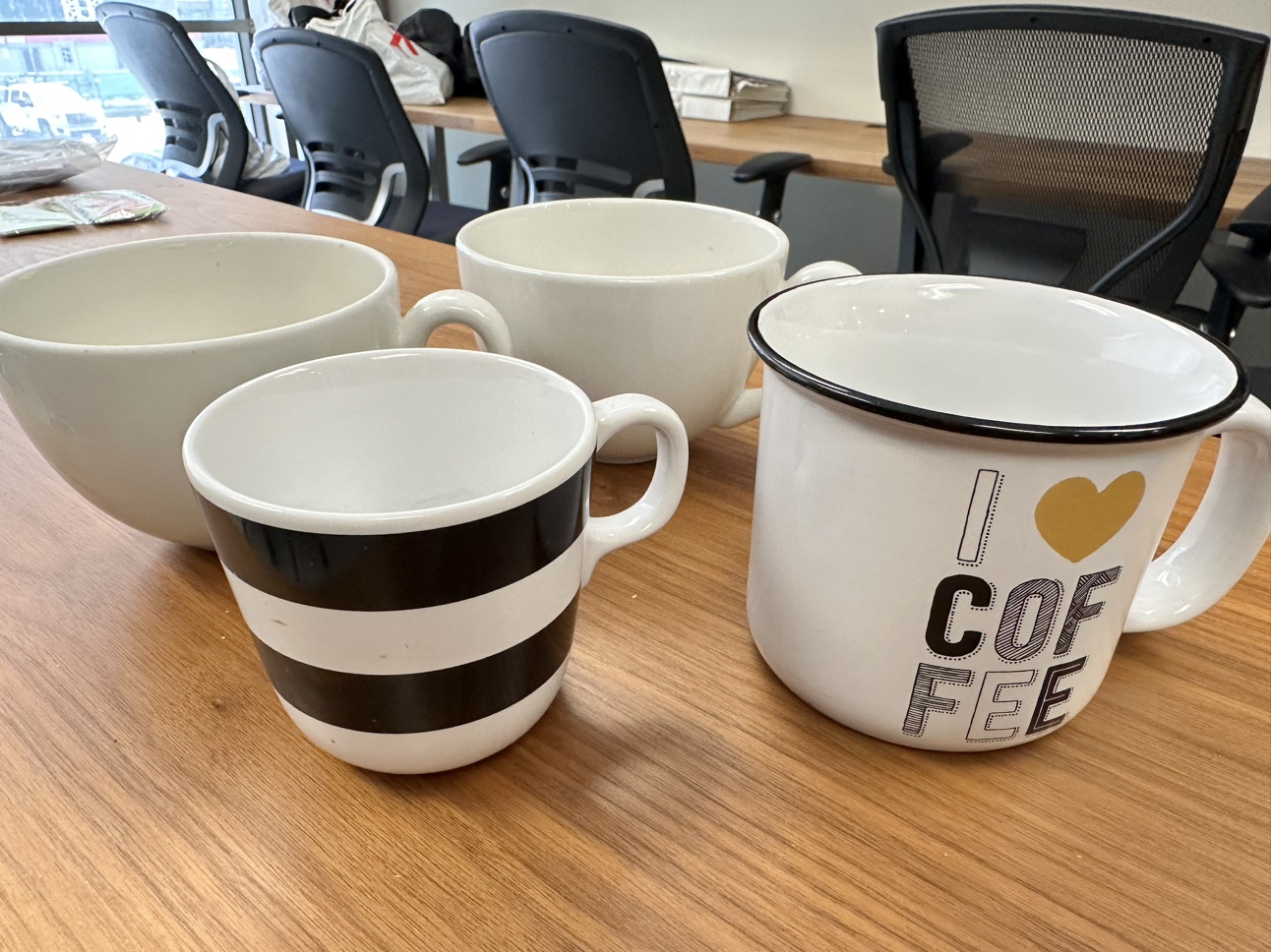 4 Mugs
