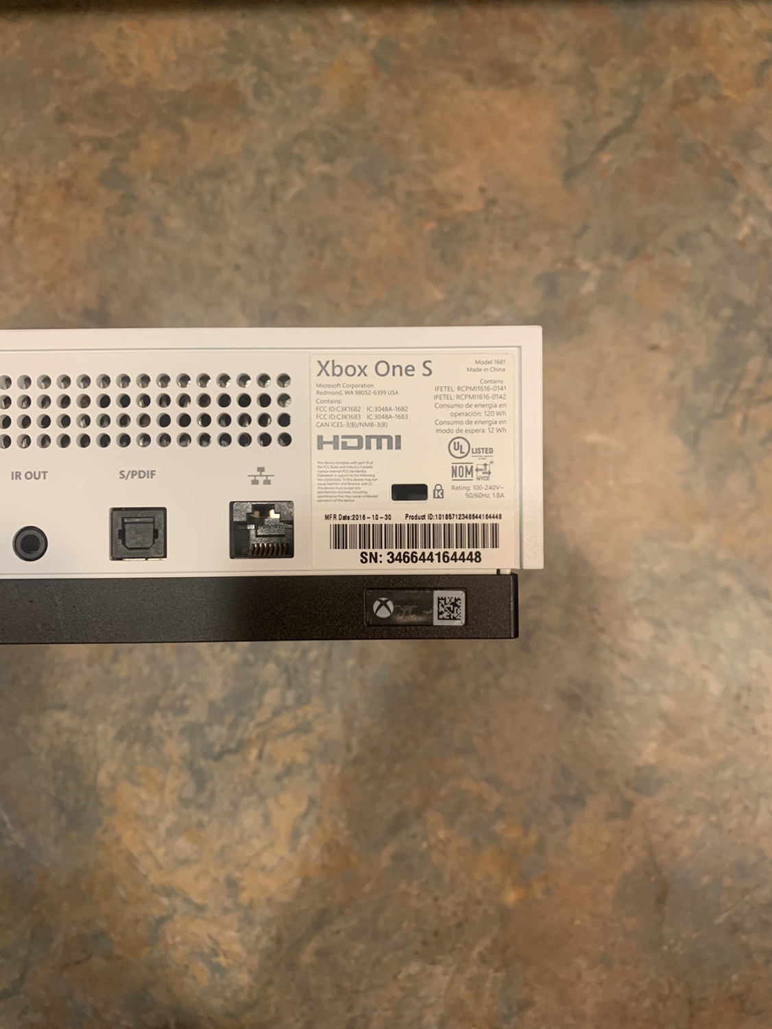 Great Condition Xbox One S - photo 5