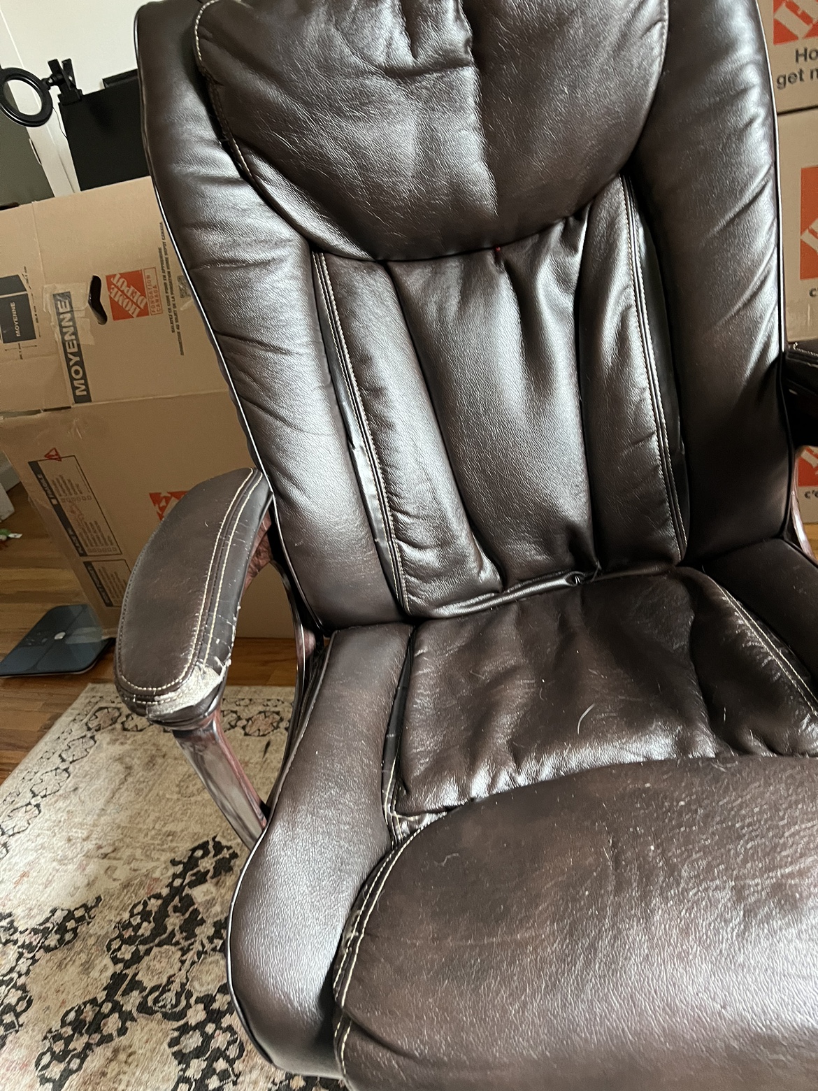 Chair - for free - photo 3