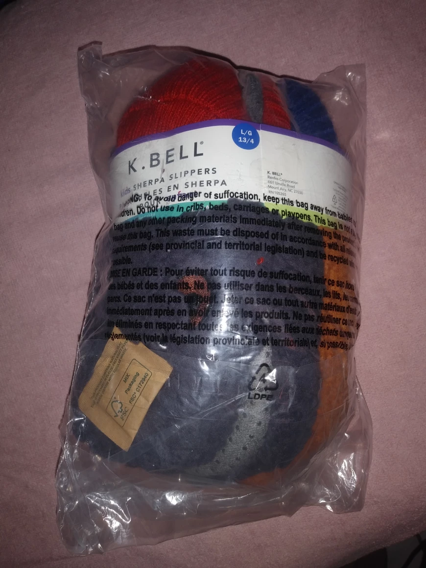 🥕 NEW!   2 Pairs of Kid's Soft Sherpa Slippers (BOTH for $5!) image indicator(9)