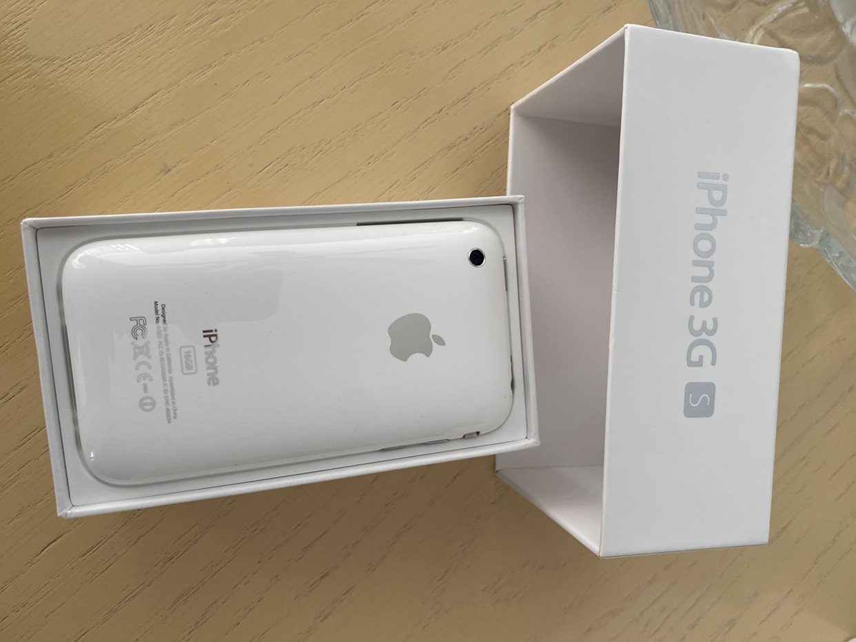 iPhone 3G s Excellent Condition image indicator(4)