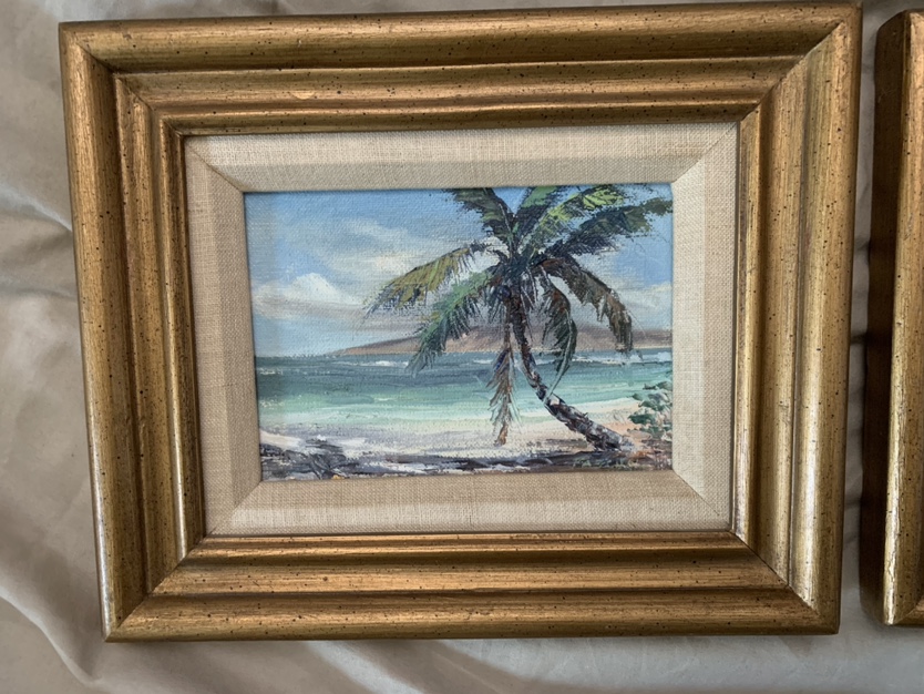 Set of 2 Vintage Framed Oil Paintings image indicator(2)