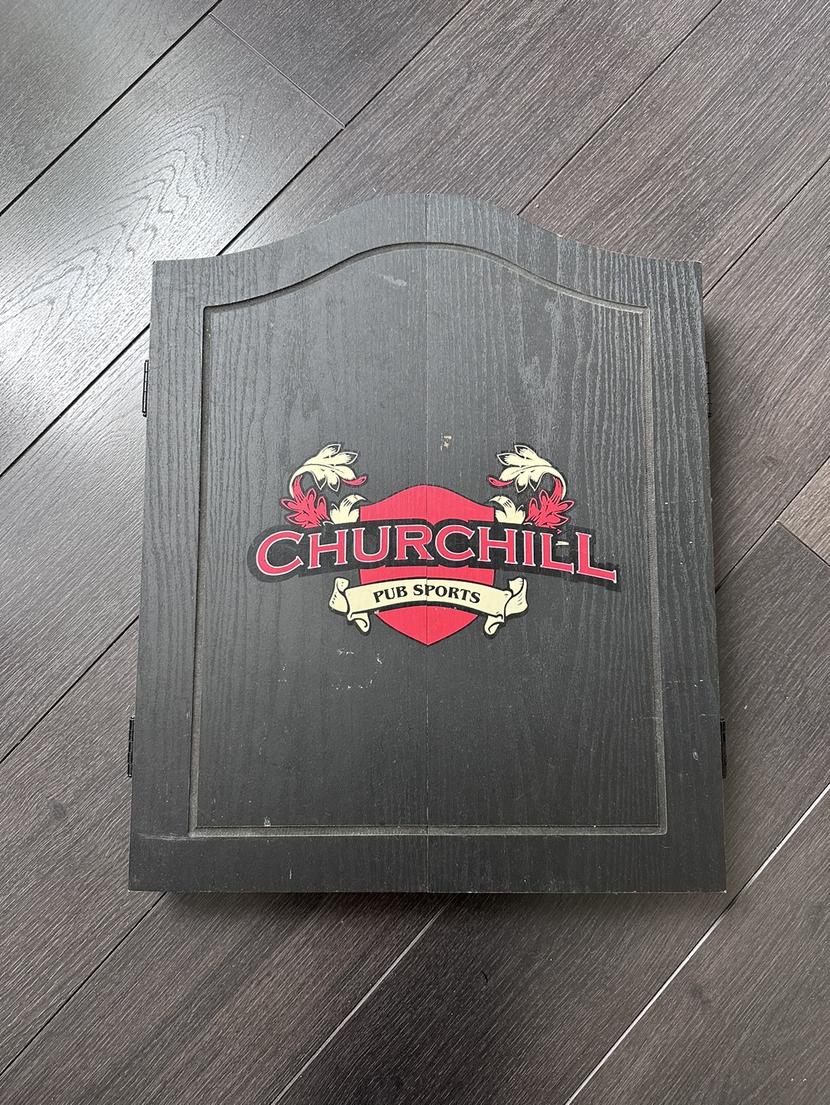 Churchill Pub Sports Dart set