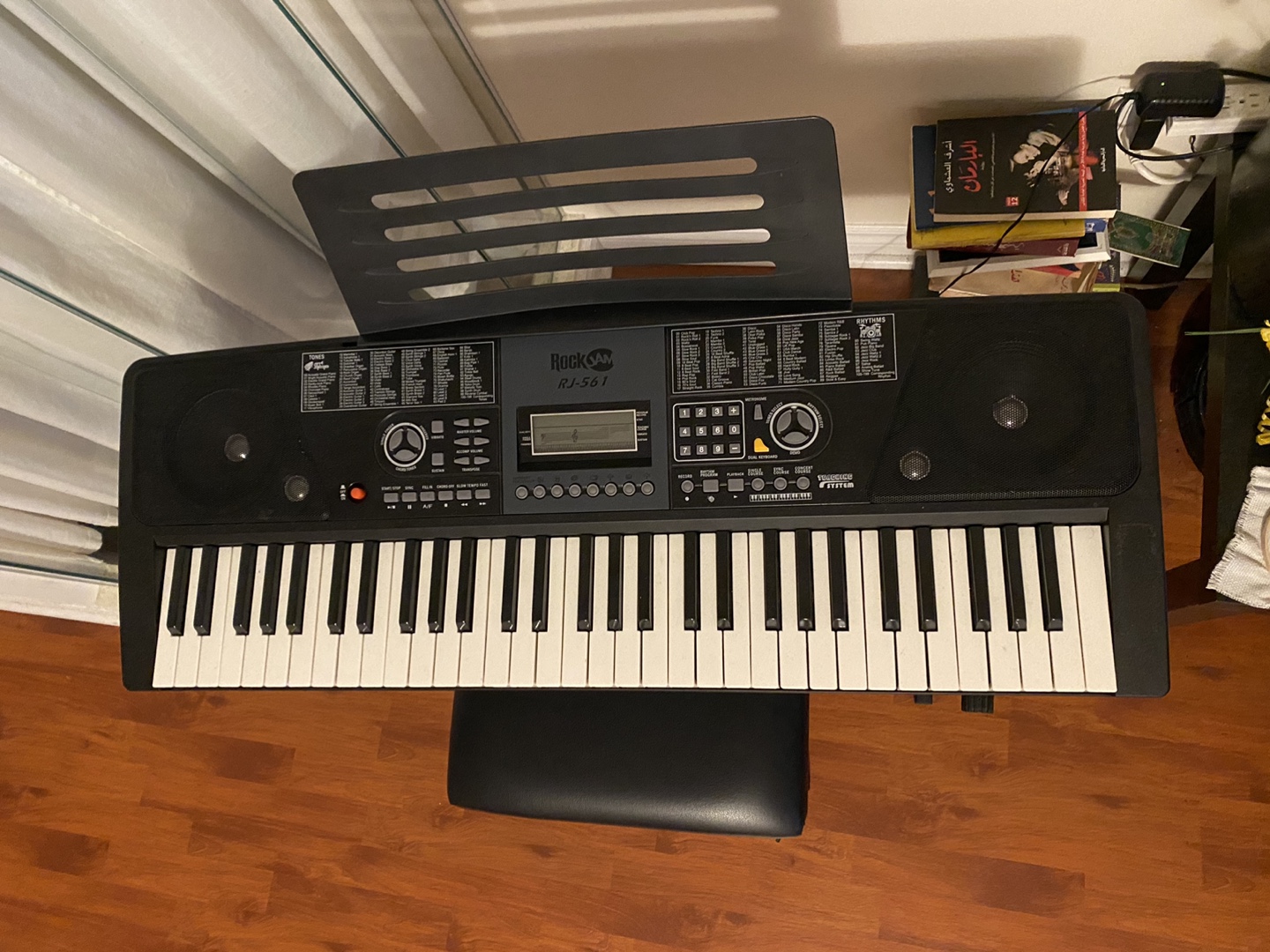 61-key piano keyboard with stand! 🎶 🎧 image indicator(4)