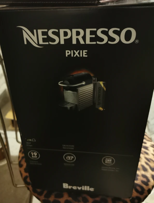 Nespresso Pixie Coffee Maker - photo 2