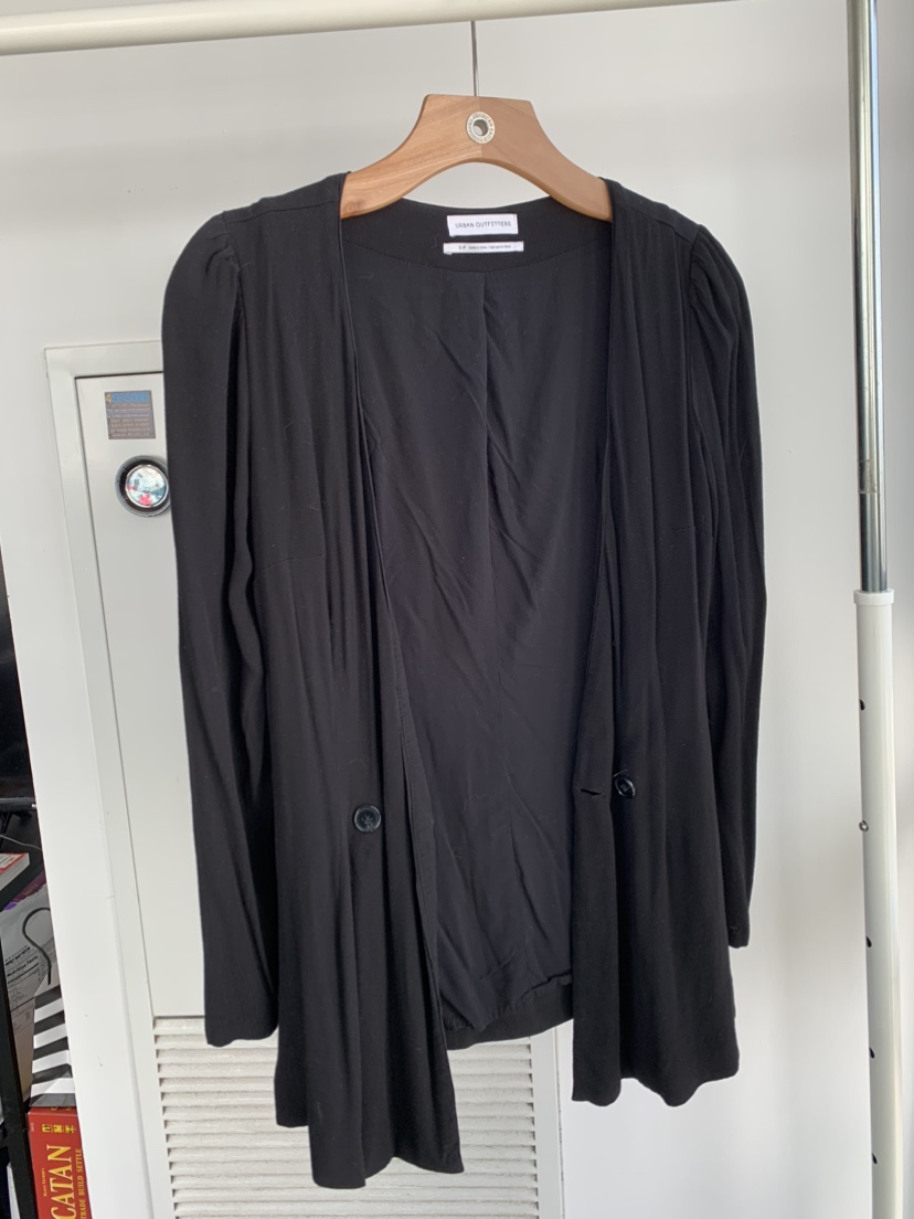 Urban Outfitters Relaxed Black Blazer image indicator(5)