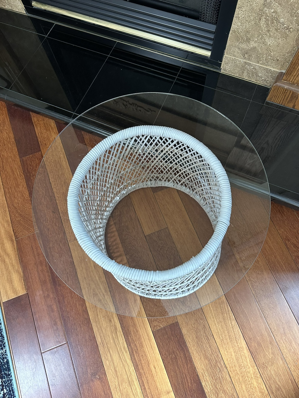 White Glass Wicker Coffee Table - photo 3