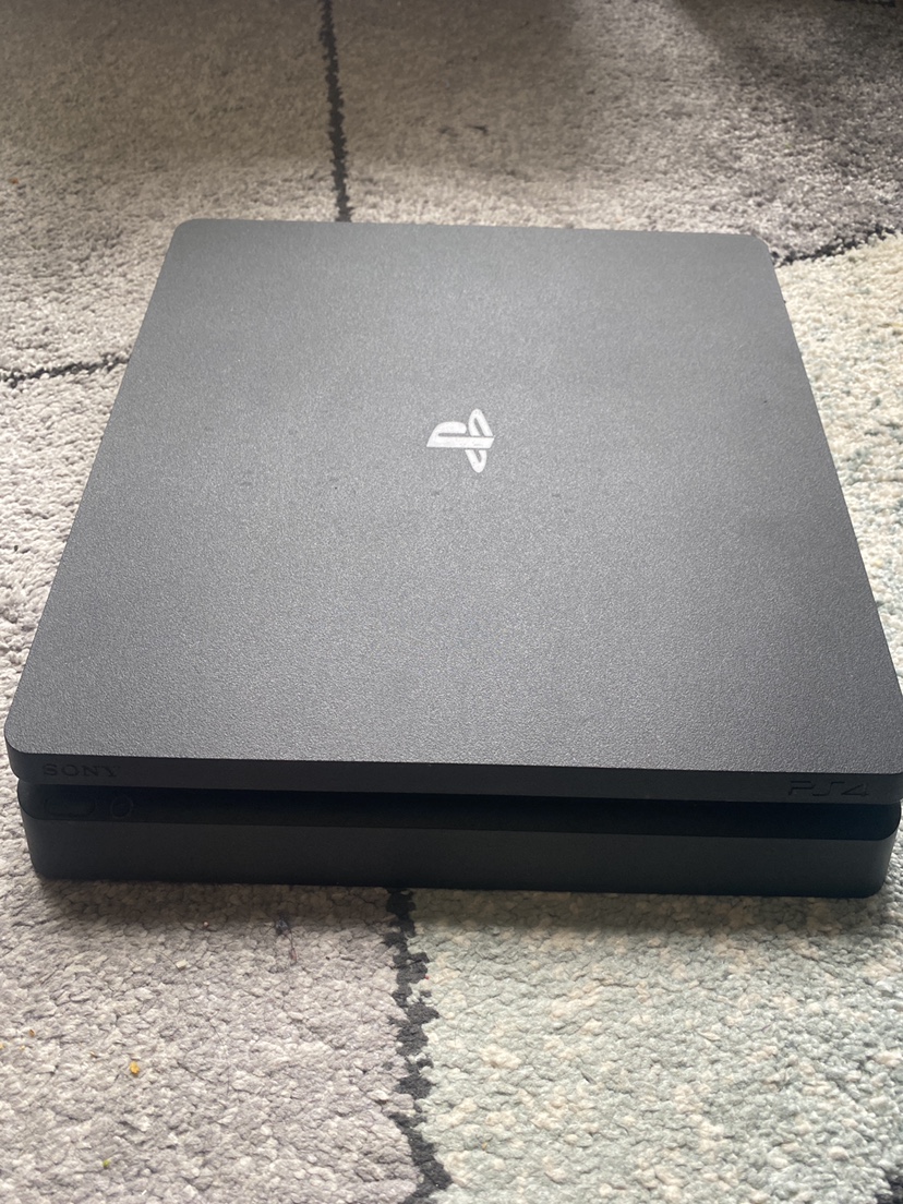 PlayStation 4 Slim full bundle for 2 players - photo 2