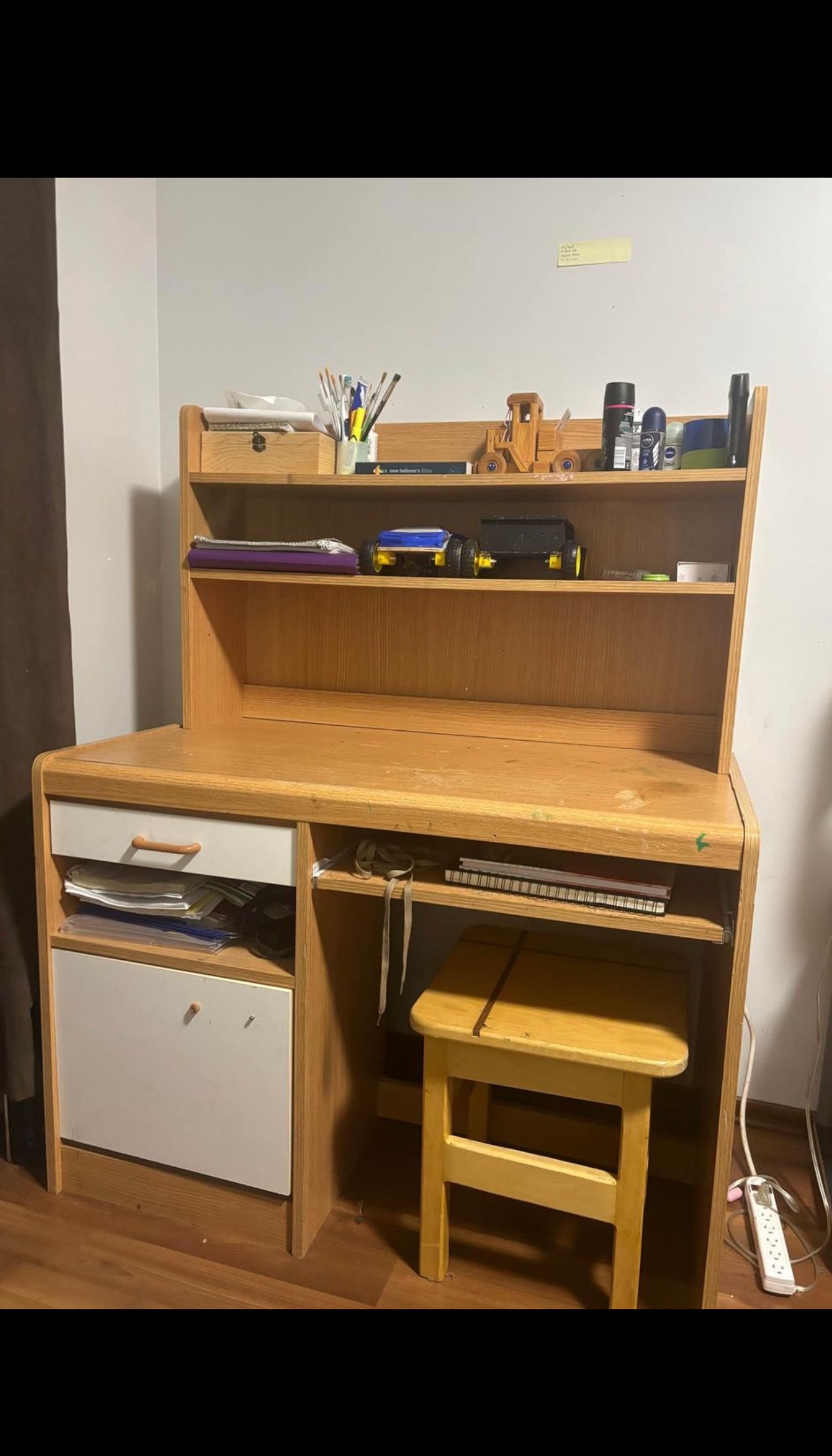 Wooden Desk with Hutch - photo 2