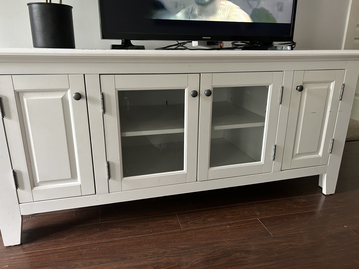 White tv stand 20 x 55