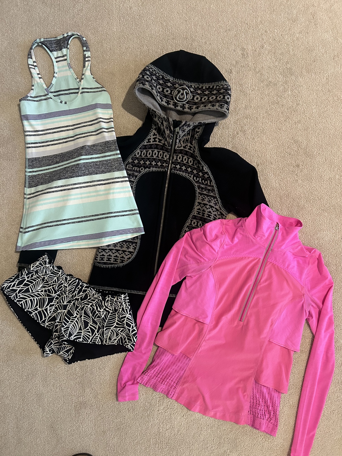 Lululemon lot - Size 2
