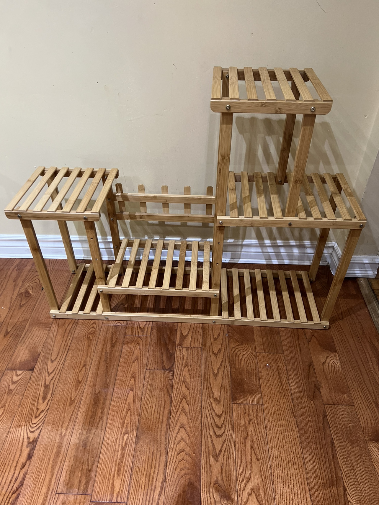 Bamboo plant stand thumbnail