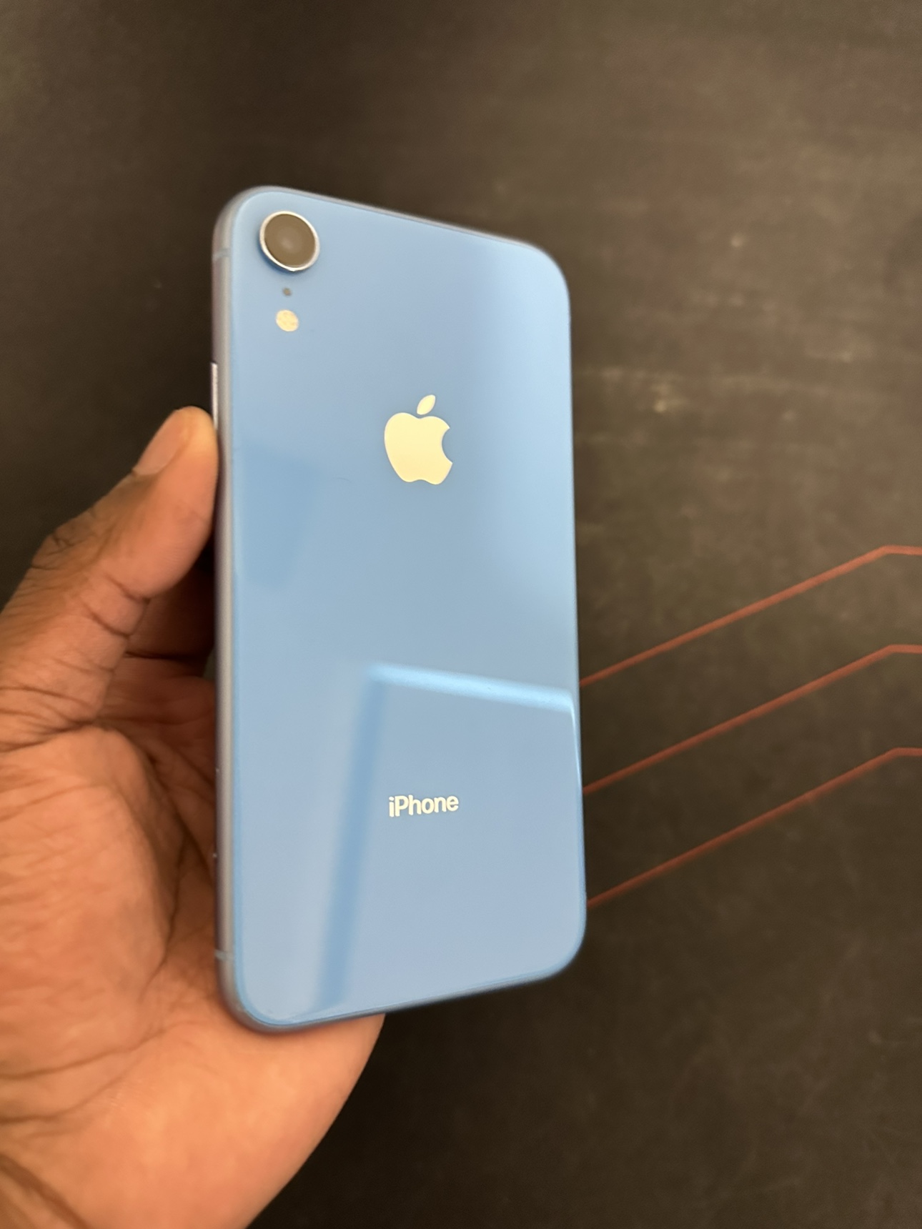 iPhone XR 64GB - Good Condition - photo 2