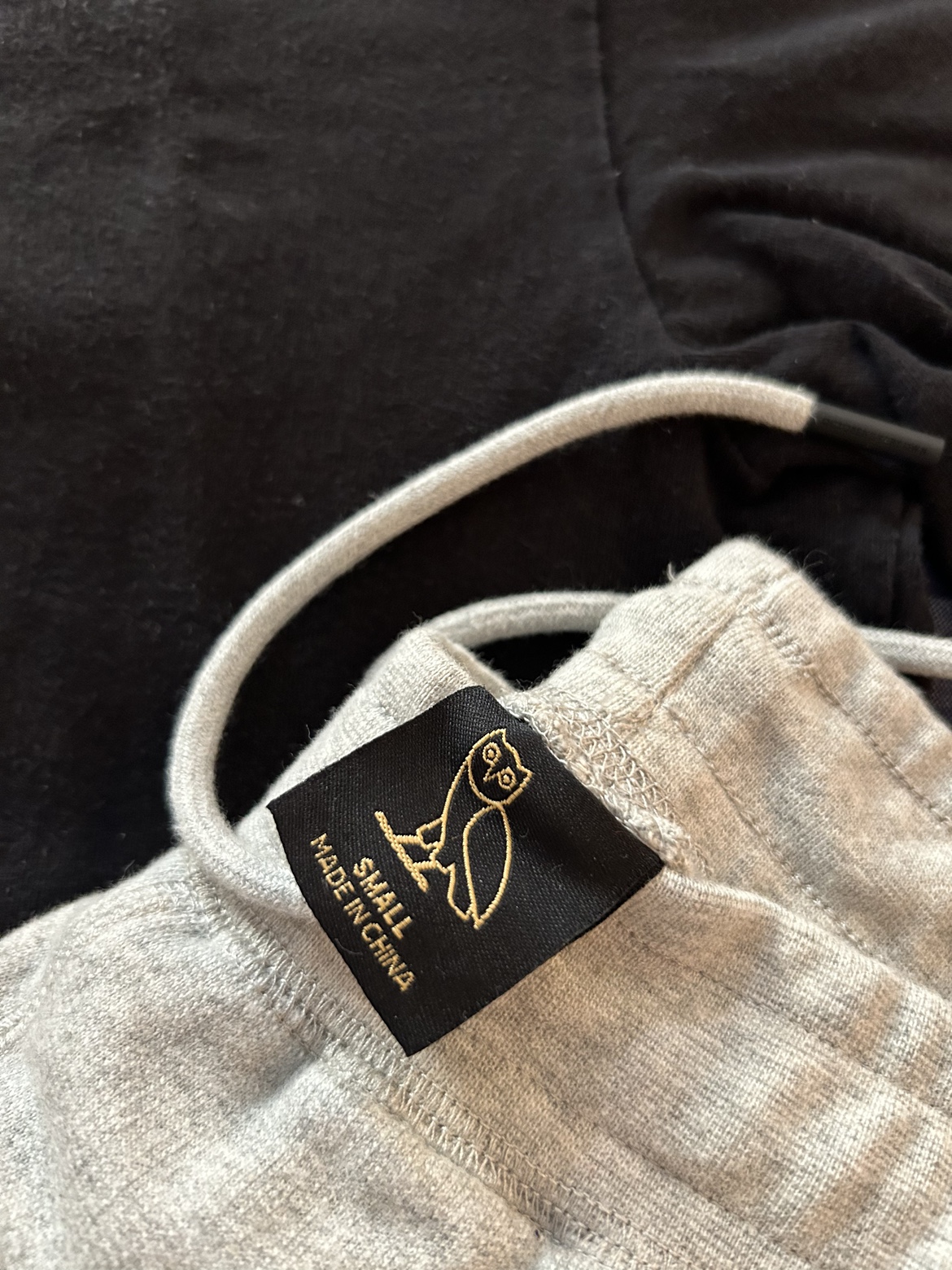 OVO T-shirts Used)and sweat pants(New) - photo 4