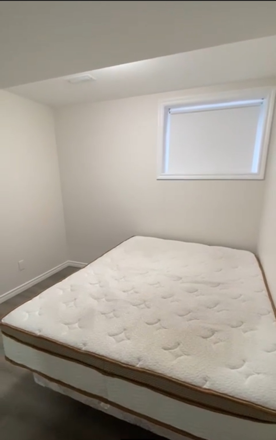 Room available for rent - photo 5
