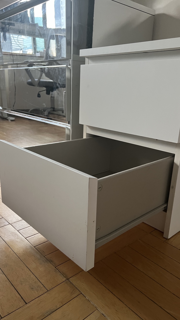 White Cabinet / Nightstand / Drawers / Dresser - photo 2