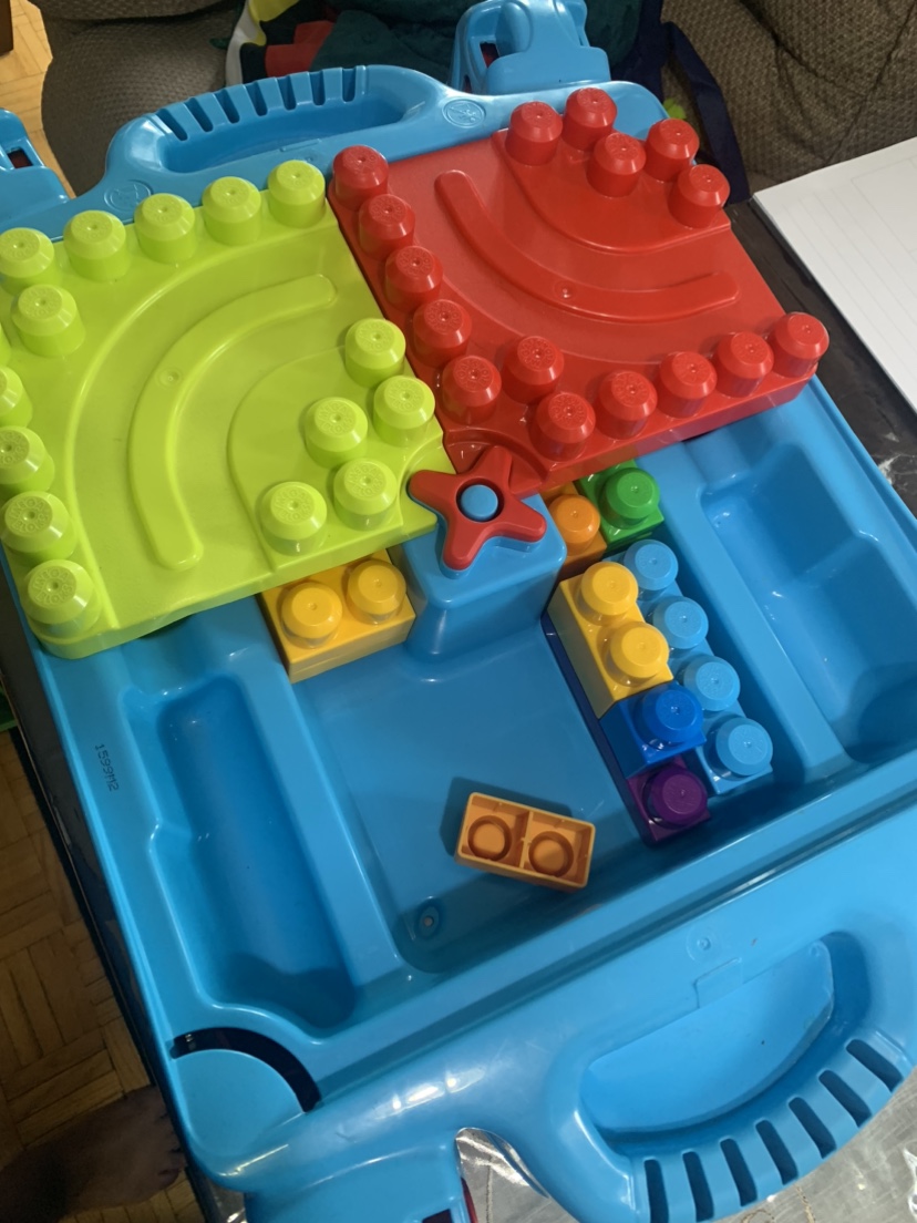 MegaBlocks Table with Storage - photo 3