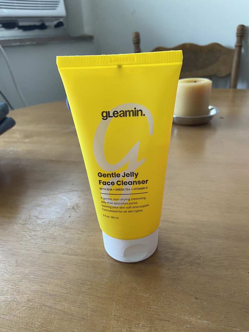 Free Gleamin face wash thumbnail