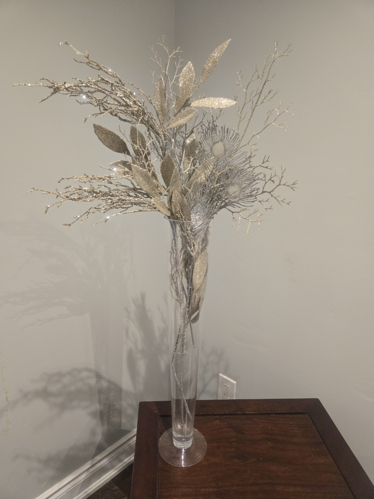 Center Piece - photo 2