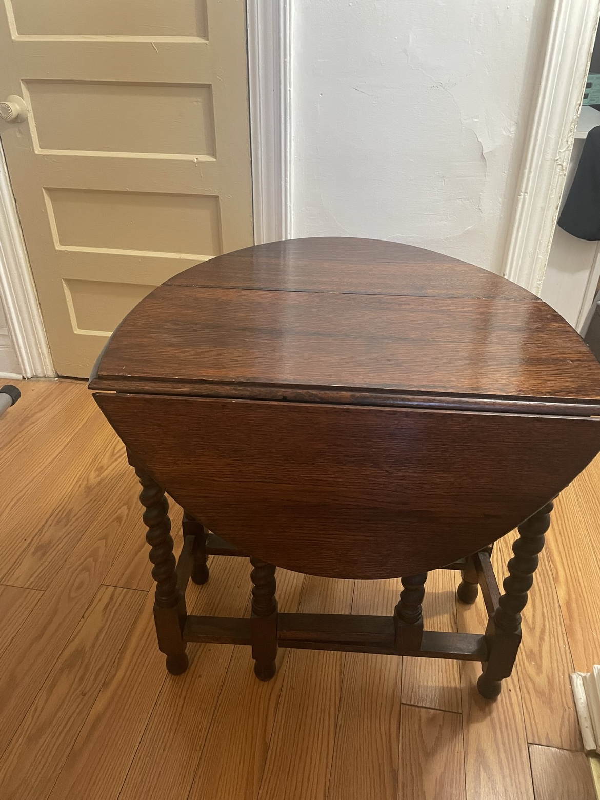 Antique Drop Leaf Table - photo 4