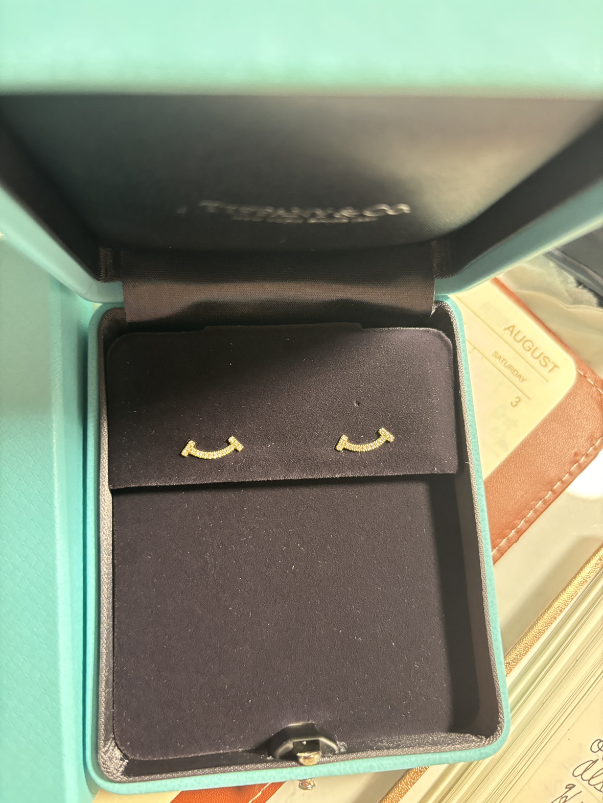 Tiffany & Co. Smile Earrings image indicator(2)