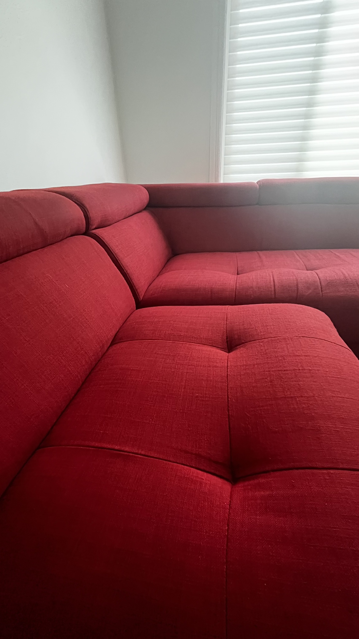 Red Modern fabric sectional in excellent condition image indicator(4)