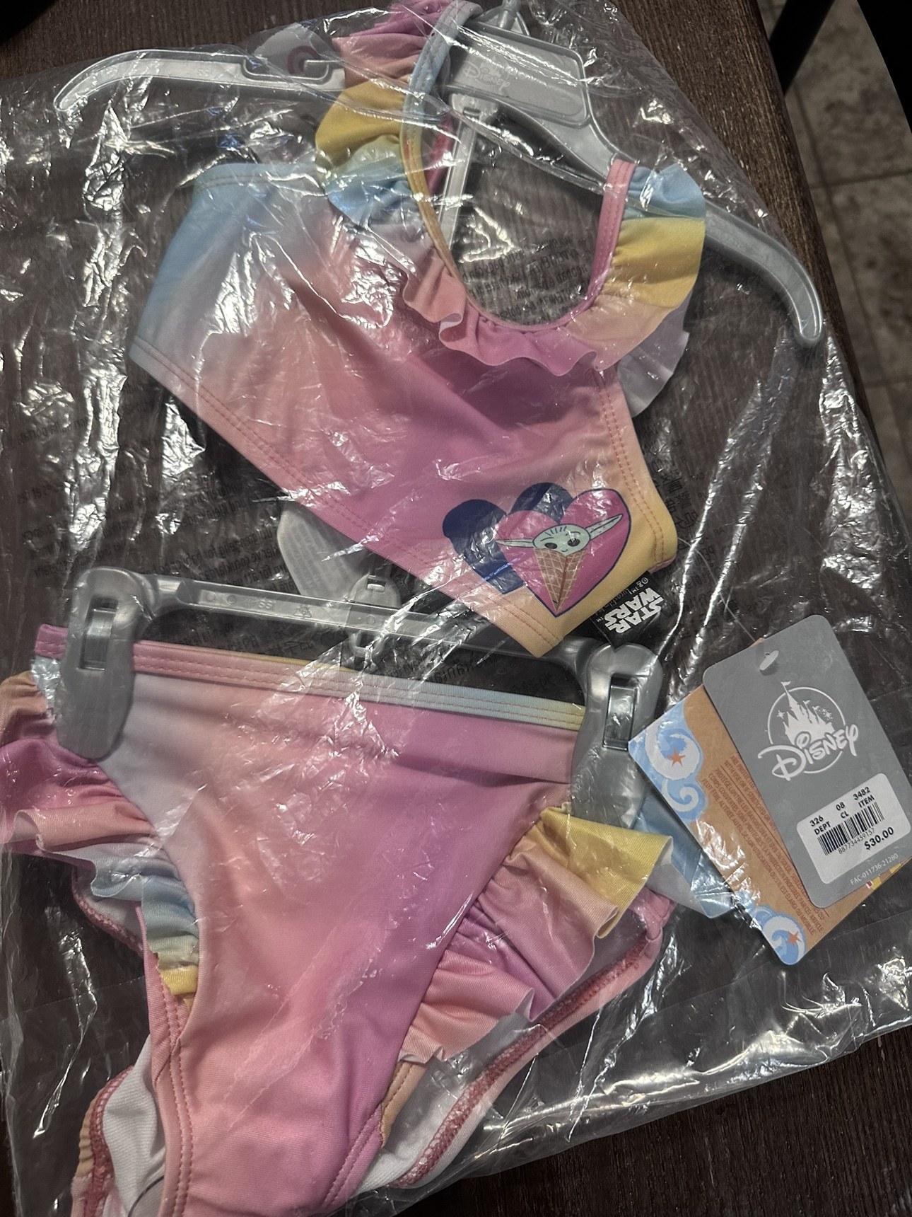 Girls swimsuit