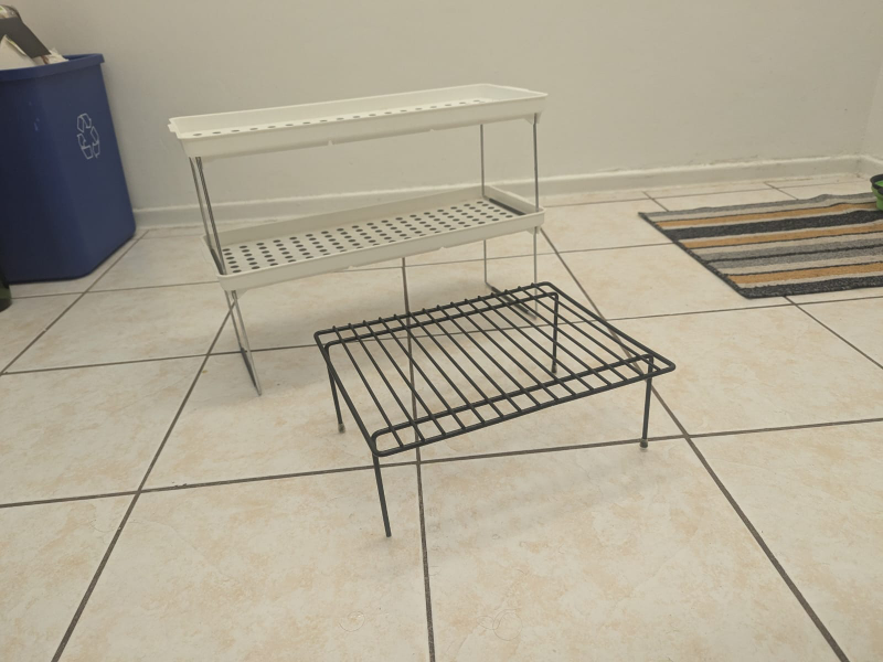 Storage Shelf X 3 thumbnail