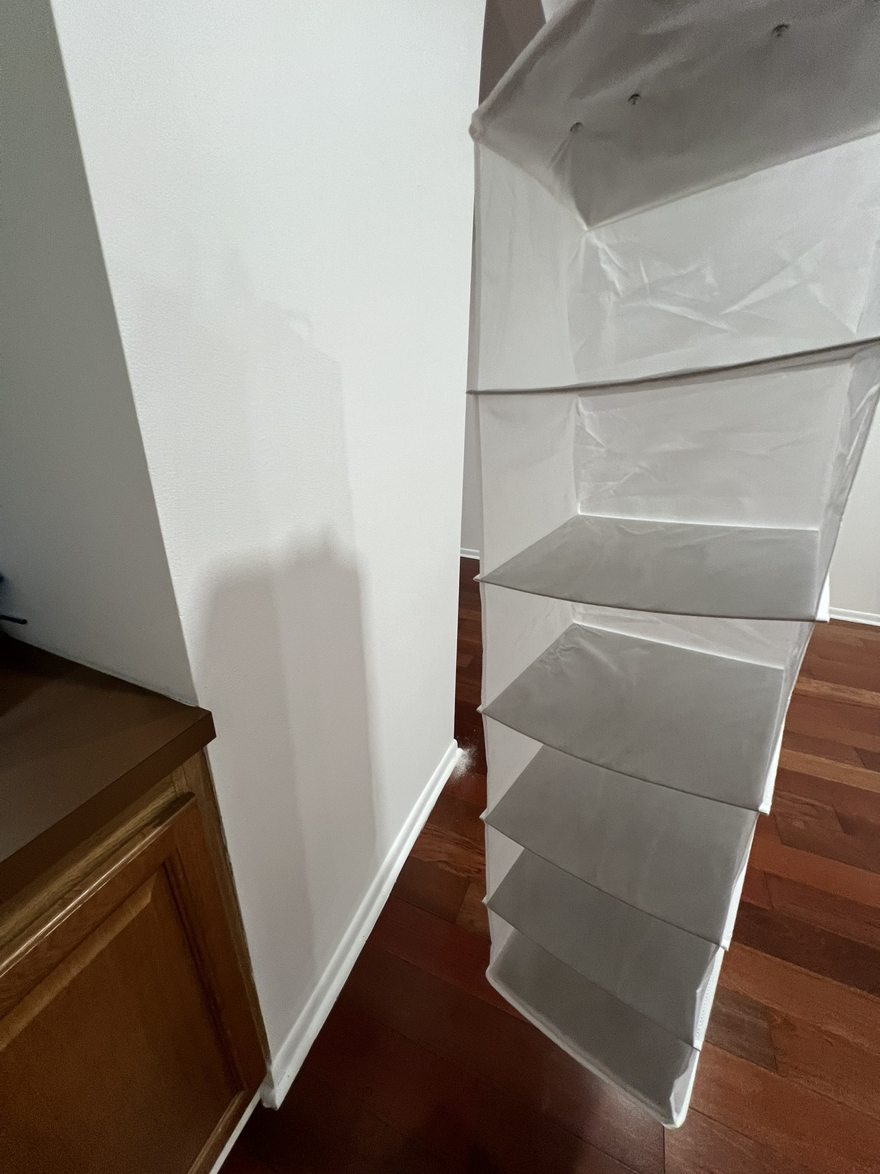 White 6 shelf organizer