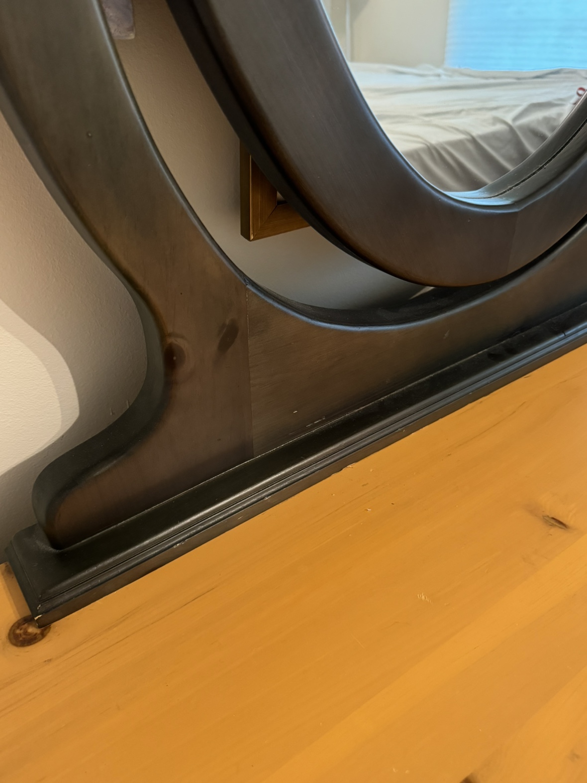 Beautiful Dark Green Wooden Dresser with Swivel Mirrior image indicator(2)