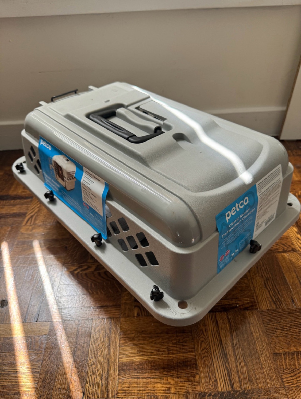 Petco Travel Carrier - photo 2