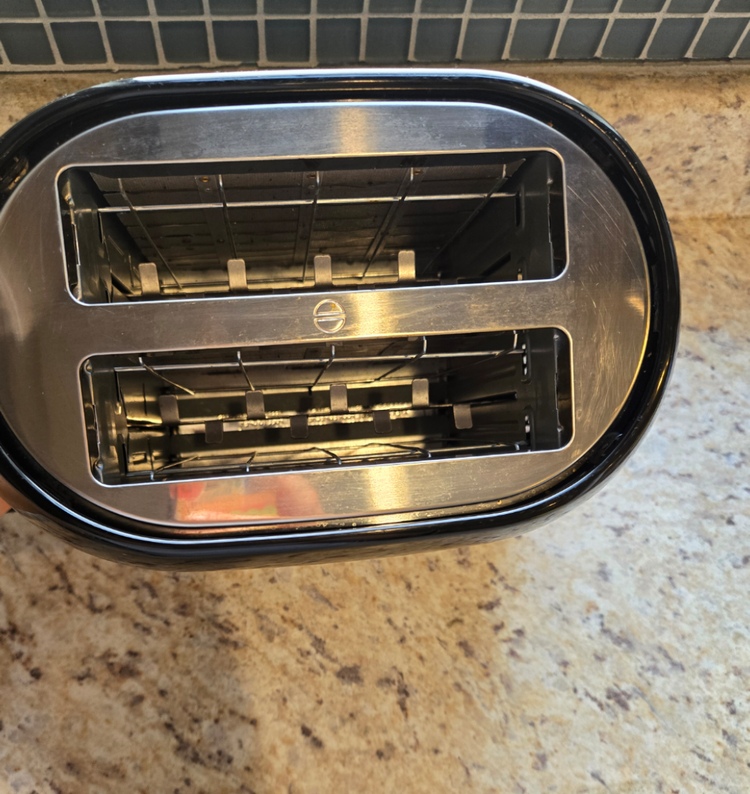 Black & Decker Toaster - photo 2