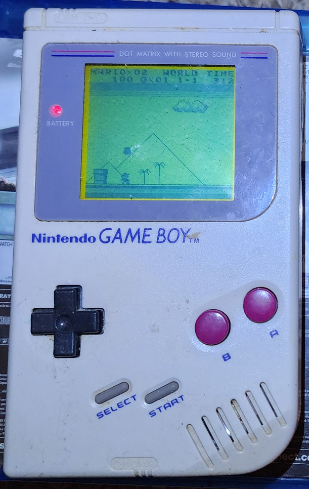 Nintendo Game Boy DMG-01