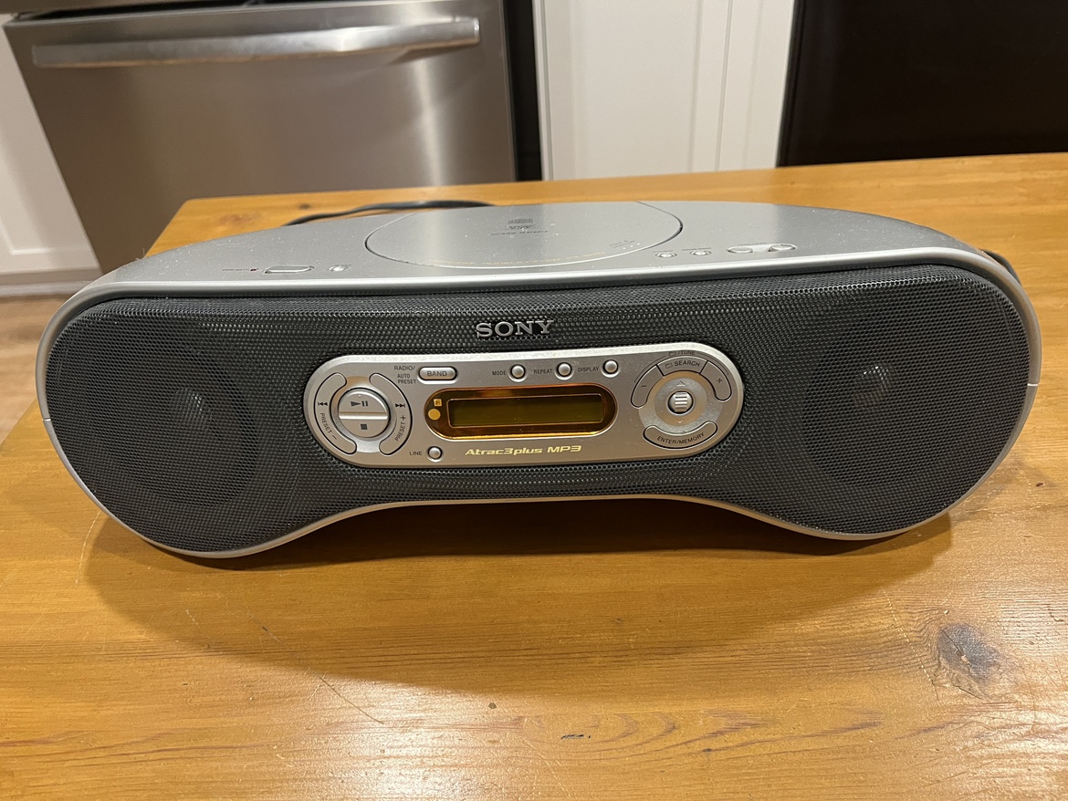 Sony Aiwa-style CD player