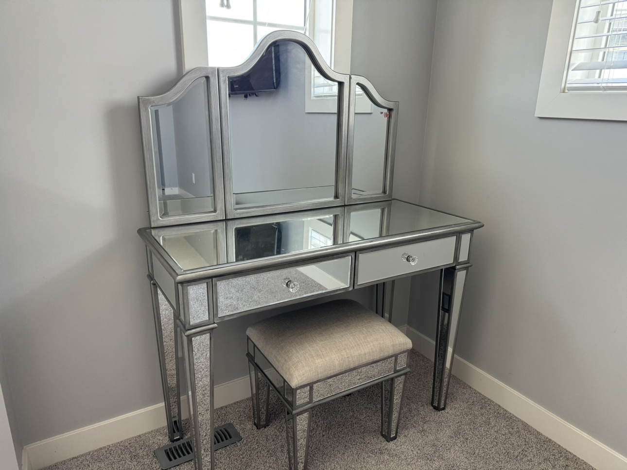 Mirrored Vanity Set with Stool