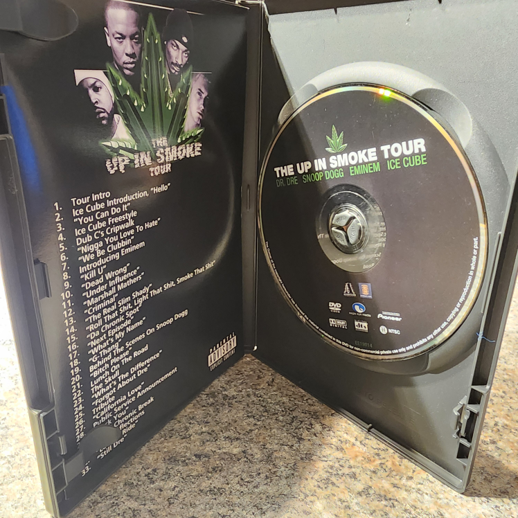 The Up In Smoke Tour DVD image indicator(2)