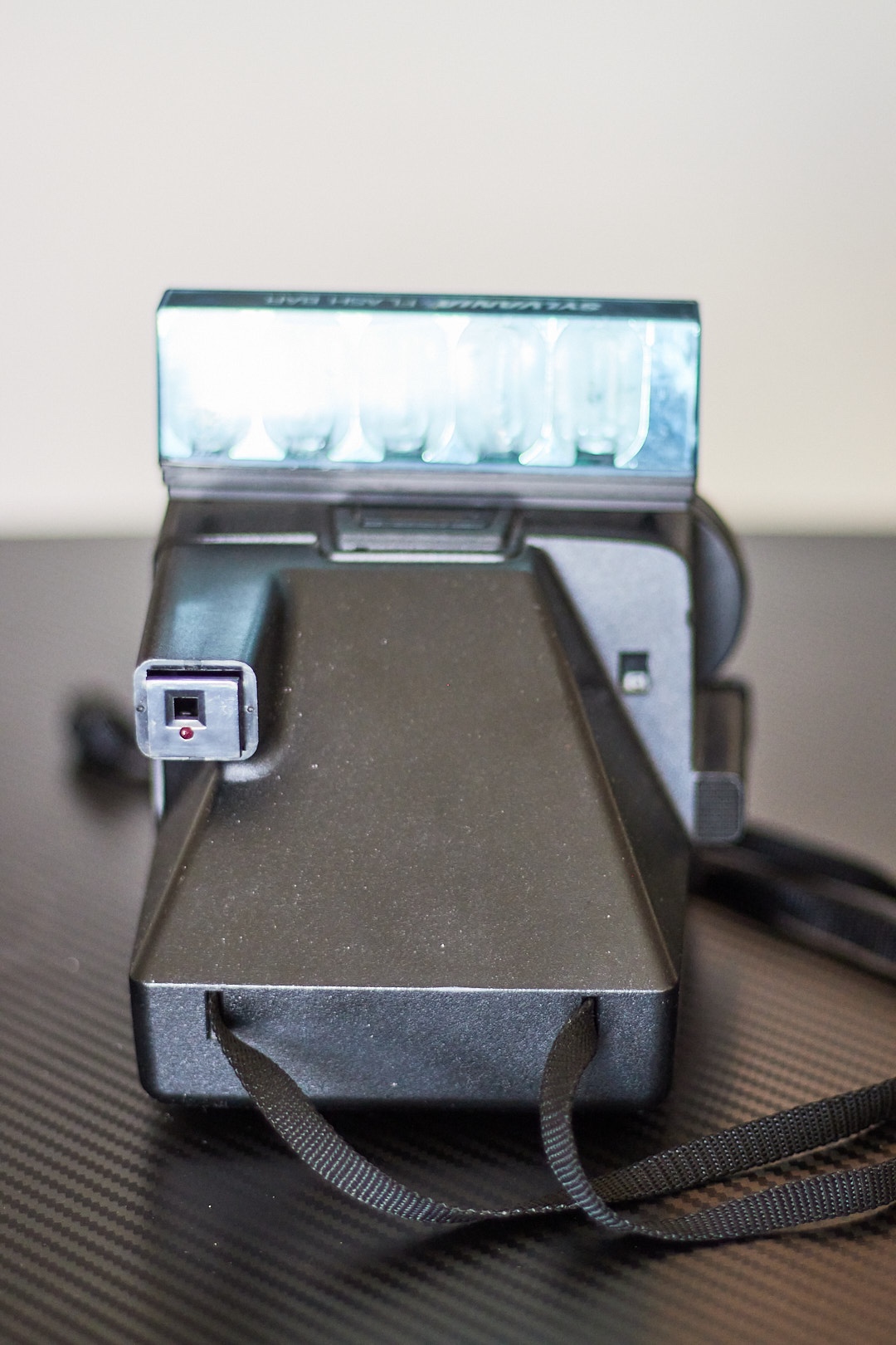 Polaroid Pronto Land Camera - photo 3