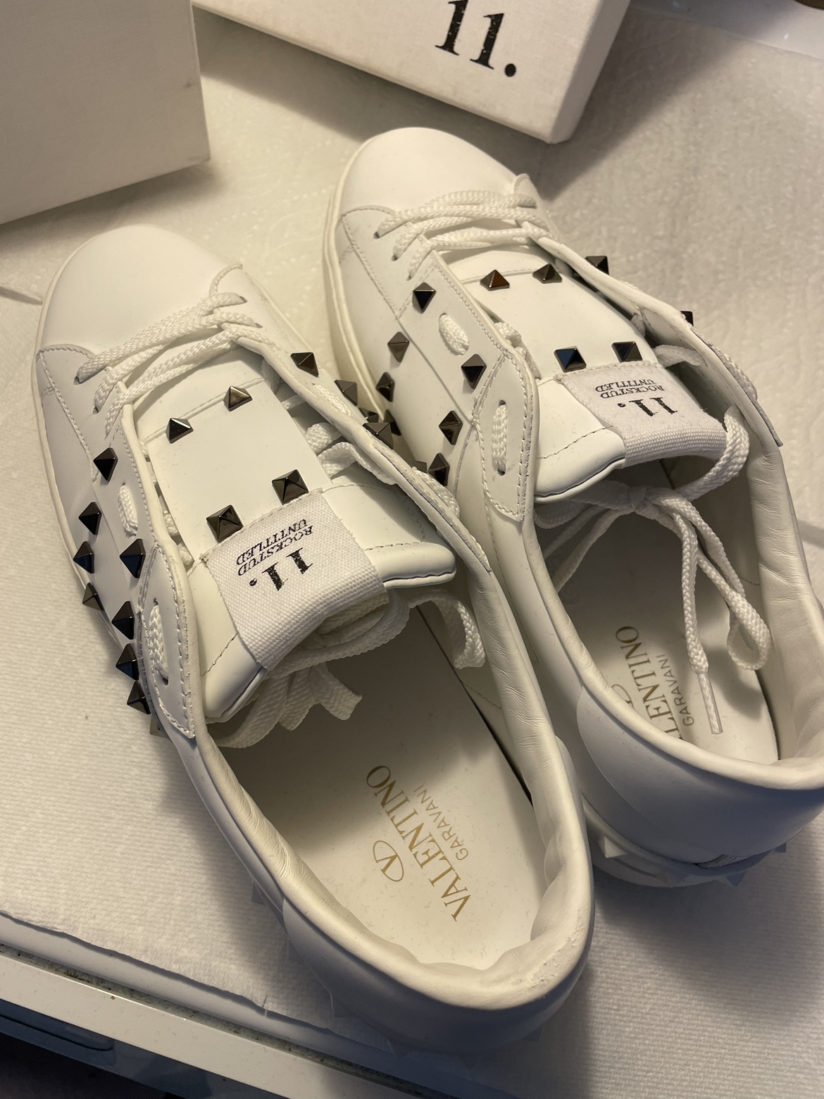 Valentino Rockstud sneakers for men size 45 mint