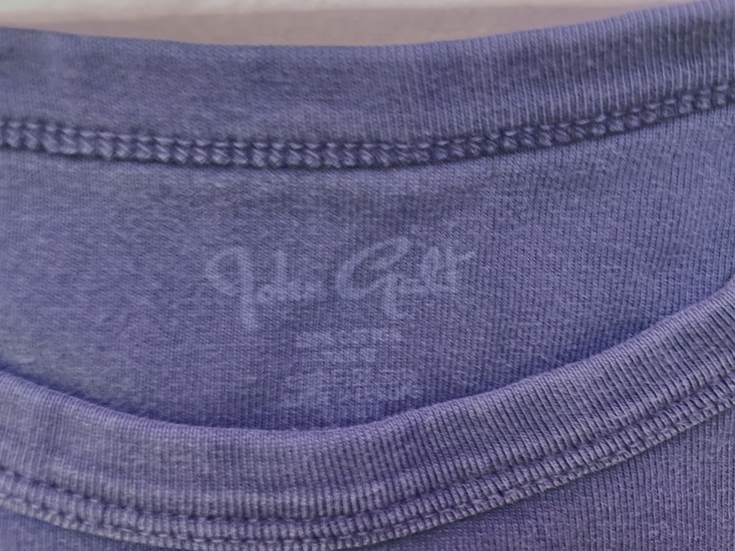 Brandy Melville baby tee - photo 3
