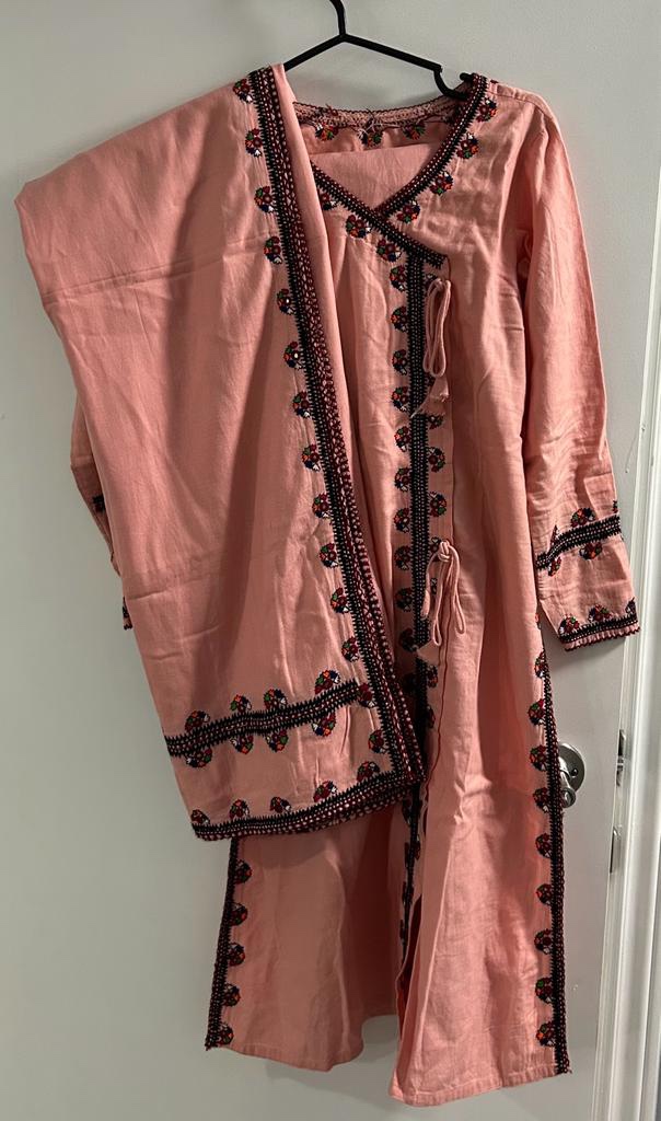 Rustic Pink Kurta with Embroidered Detail 3 Piece