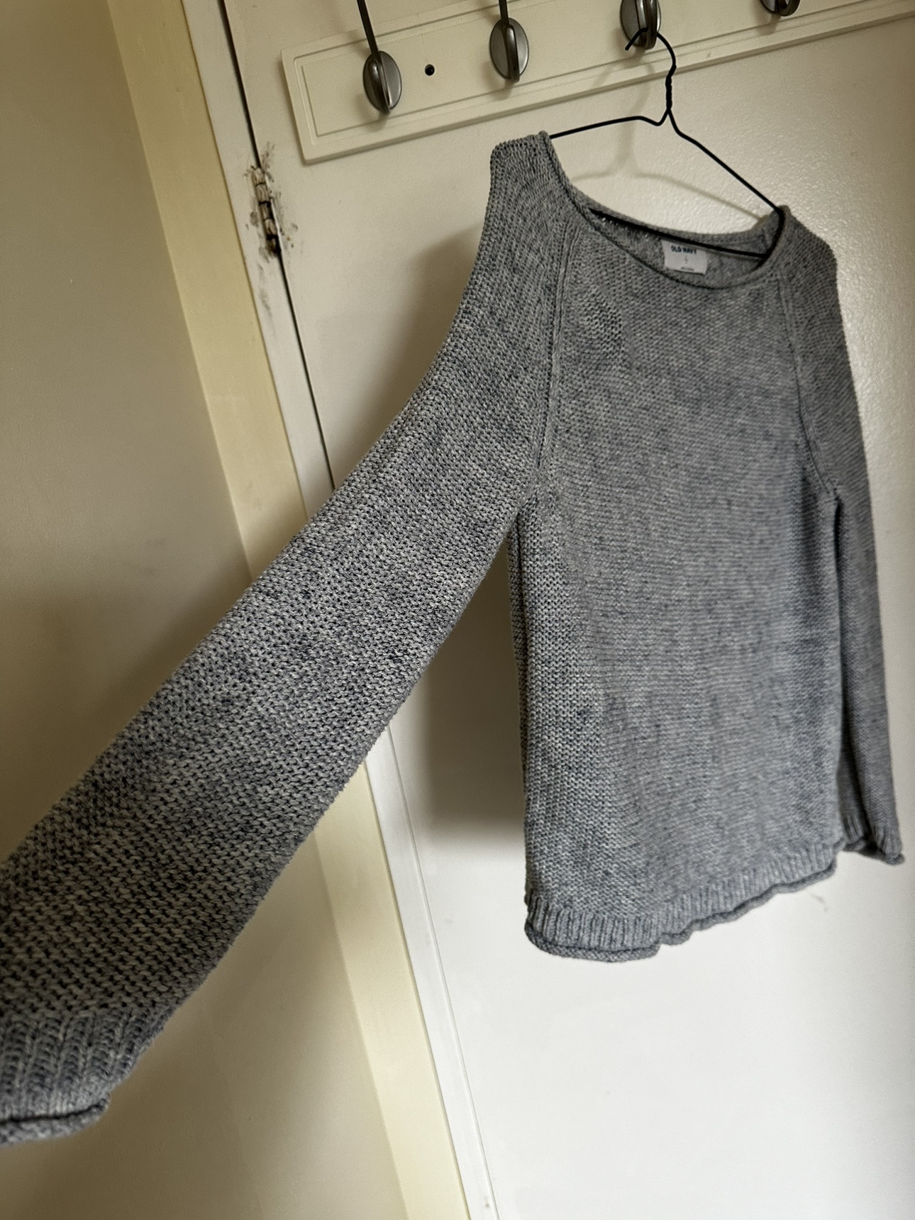 Old Navy Grey Sweater
